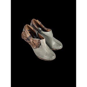 NWD Poetic License Womens Encoure Platform Bootie Punk Y2K Careercore 8.5M